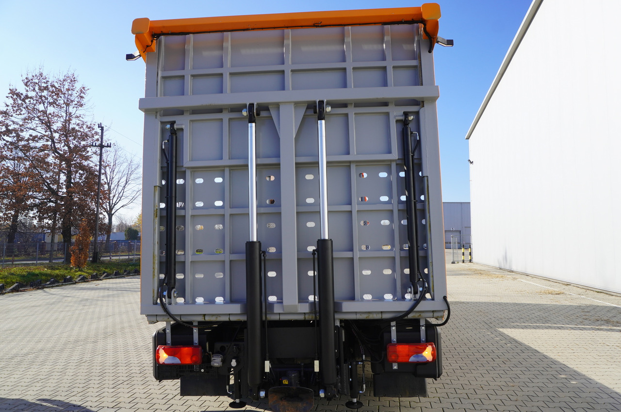 MAN TGX 26.500 6x2 E6 / NEW Tow truck superstructure 8.75 m / steered axle - Mobil derek: gambar 4 MAN TGX 26.500 6x2 E6 / NEW Tow truck superstructure 8.75 m / steered axle - Mobil derek: gambar 4