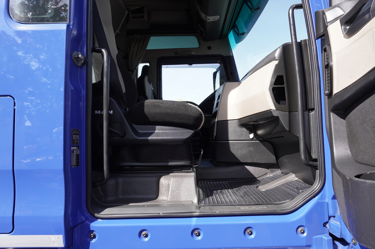 Leasing MAN TGX 26.500 E6 XXL / Schmitz 19 pallets / Thermoking / steering axle MAN TGX 26.500 E6 XXL / Schmitz 19 pallets / Thermoking / steering axle: gambar 47 Leasing MAN TGX 26.500 E6 XXL / Schmitz 19 pallets / Thermoking / steering axle MAN TGX 26.500 E6 XXL / Schmitz 19 pallets / Thermoking / steering axle: gambar 47