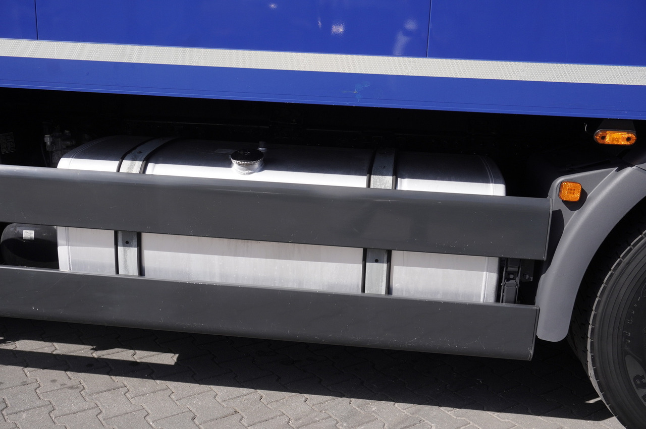 Leasing MAN TGX 26.500 E6 XXL / Schmitz 19 pallets / Thermoking / steering axle MAN TGX 26.500 E6 XXL / Schmitz 19 pallets / Thermoking / steering axle: gambar 14 Leasing MAN TGX 26.500 E6 XXL / Schmitz 19 pallets / Thermoking / steering axle MAN TGX 26.500 E6 XXL / Schmitz 19 pallets / Thermoking / steering axle: gambar 14