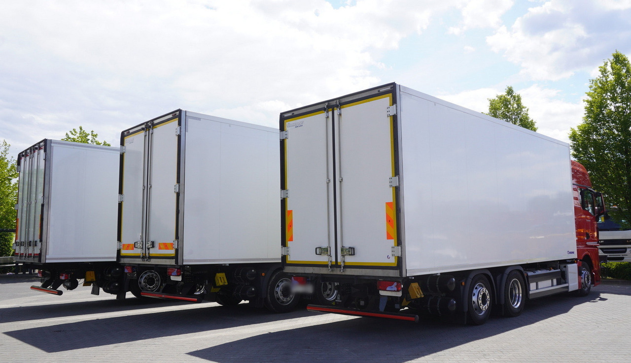 MAN TGX 26.510 / 2022 / New Krone refrigerator bitemperature / Dopplestock / 4 units - Truk berpendingin: gambar 5 MAN TGX 26.510 / 2022 / New Krone refrigerator bitemperature / Dopplestock / 4 units - Truk berpendingin: gambar 5
