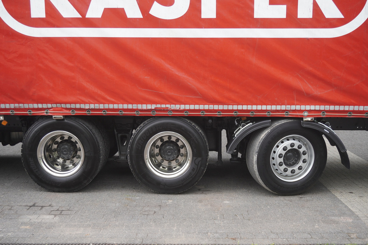 Truk dengan terpal samping MAN TGX 35.580 E6 8x4 /4 / 23 EPAL tarp superstructure / 4th axle steered: gambar 9 Truk dengan terpal samping MAN TGX 35.580 E6 8x4 /4 / 23 EPAL tarp superstructure / 4th axle steered: gambar 9