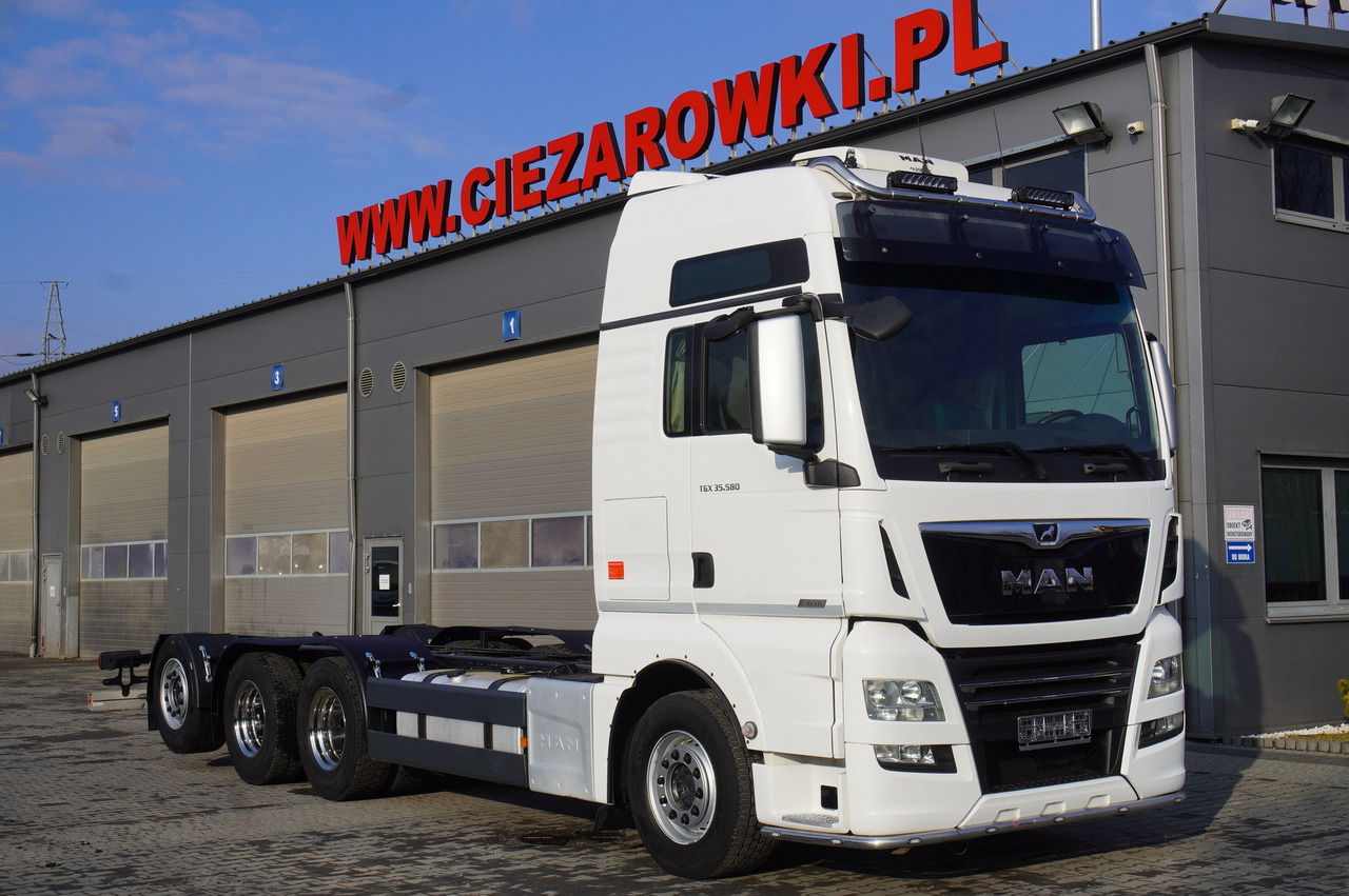 MAN TGX 35.580 E6 8x4/4 - 8.8m chassis frame - Truk derek: gambar 1 MAN TGX 35.580 E6 8x4/4 - 8.8m chassis frame - Truk derek: gambar 1