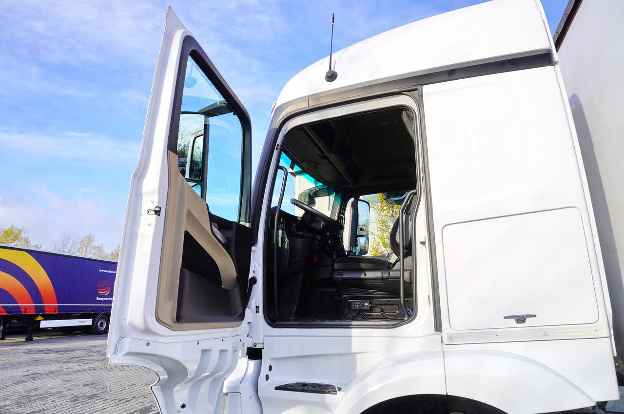 MERCEDES-BENZ Actros 1835 E6 4×2 / Curtainsider 21 pallets / tail lift 1.5t - Truk dengan terpal samping: gambar 5 MERCEDES-BENZ Actros 1835 E6 4×2 / Curtainsider 21 pallets / tail lift 1.5t - Truk dengan terpal samping: gambar 5