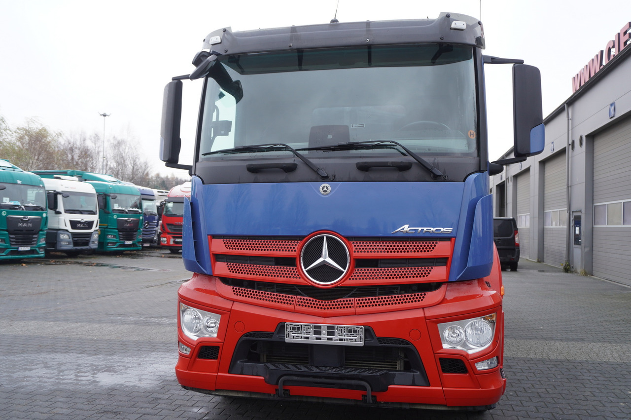 Truk jungkit MERCEDES-BENZ Actros 1846 4×2 / NEW 3-sided tipper / 10 t load cap / Diff. lock: gambar 14