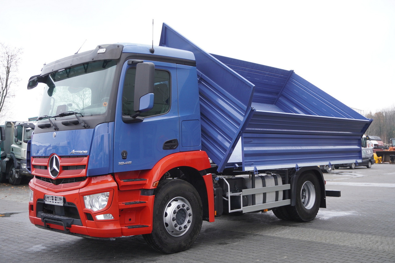 Truk jungkit MERCEDES-BENZ Actros 1846 4×2 / NEW 3-sided tipper / 10 t load cap / Diff. lock: gambar 15