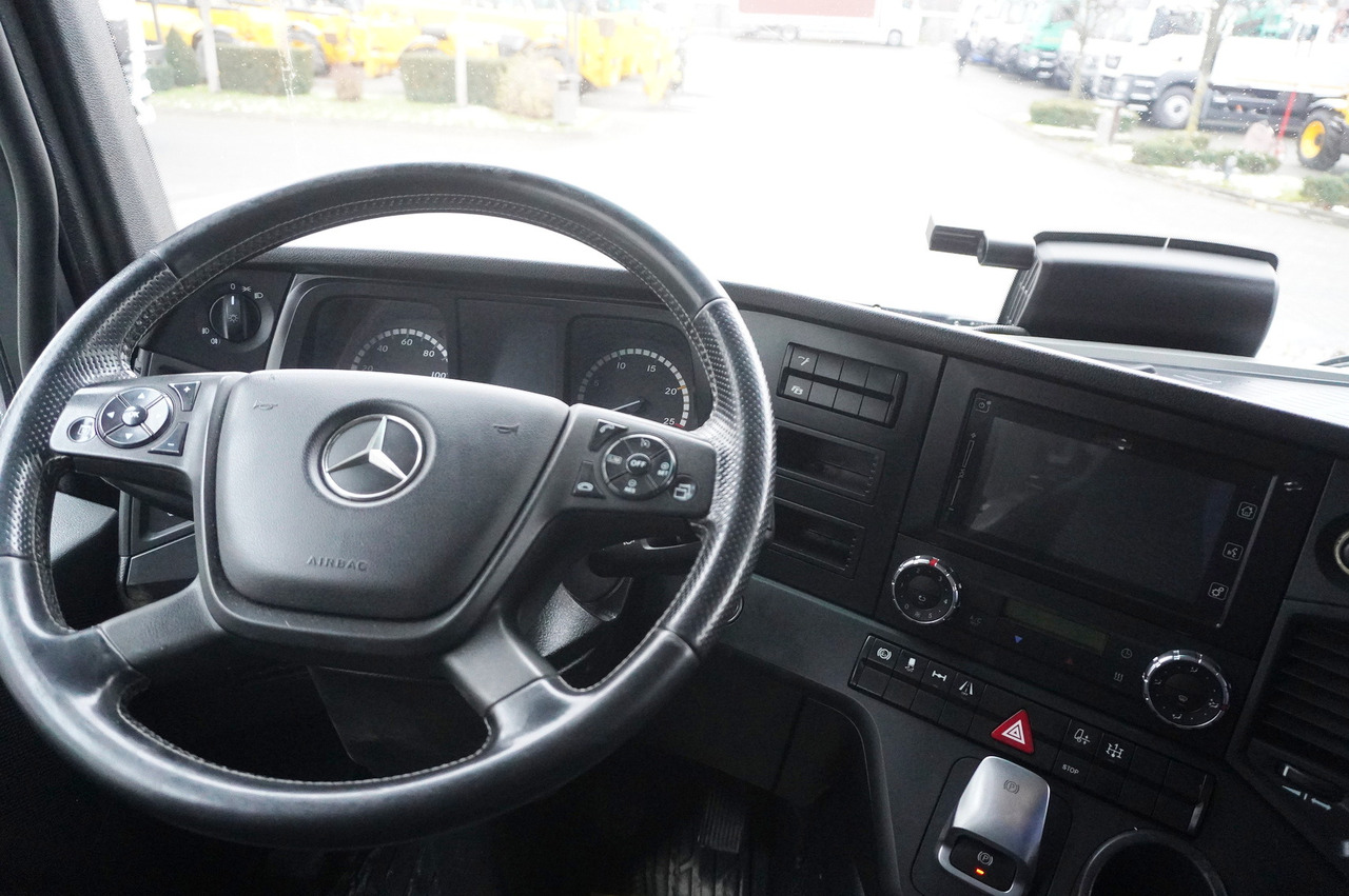 Truk jungkit MERCEDES-BENZ Actros 1846 4×2 / NEW 3-sided tipper / 10 t load cap / Diff. lock: gambar 26