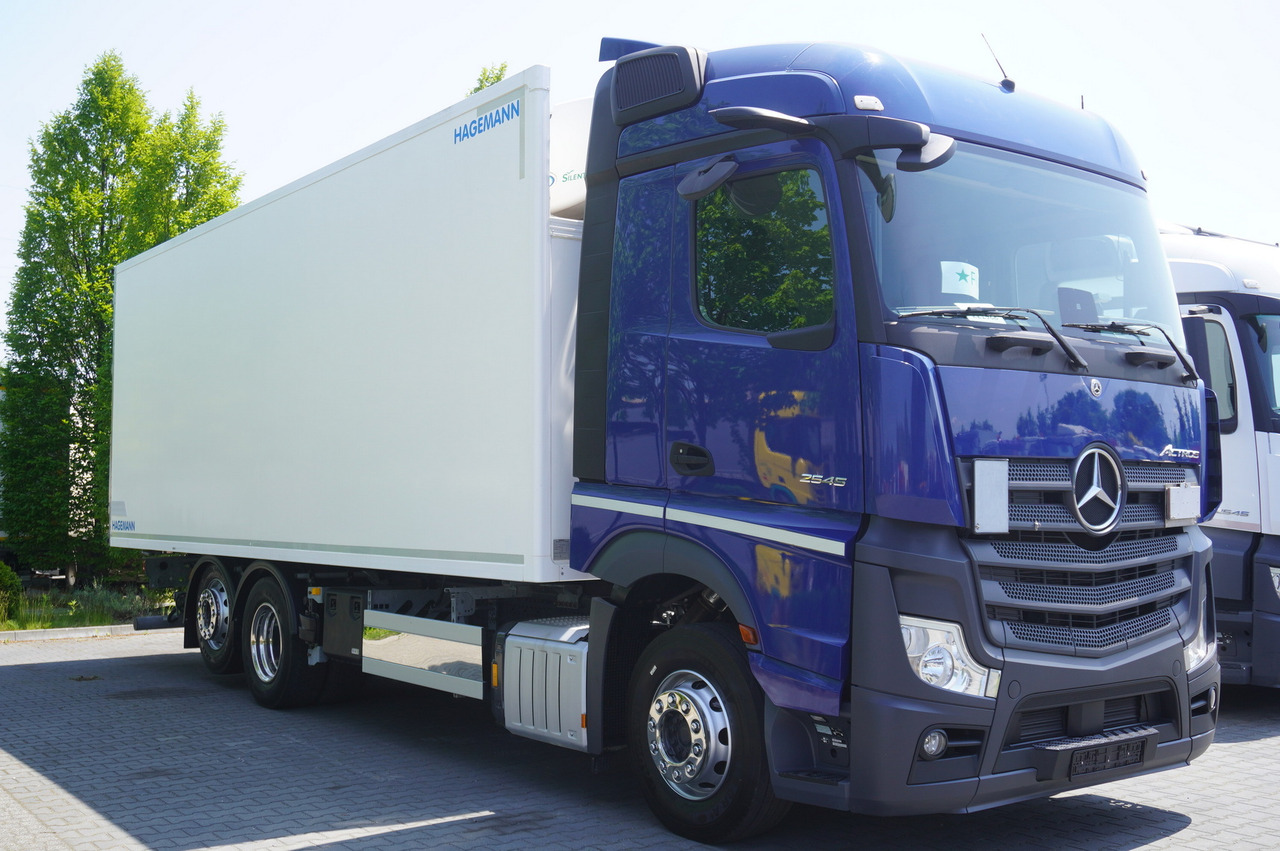 MERCEDES-BENZ Actros 2545 / 2021 / Hagemann refrigerator Multitemperature - Truk berpendingin: gambar 5 MERCEDES-BENZ Actros 2545 / 2021 / Hagemann refrigerator Multitemperature - Truk berpendingin: gambar 5