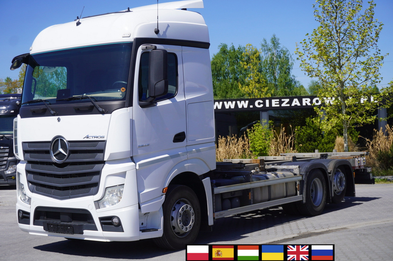MERCEDES-BENZ Actros 2545 6×2 MP5 / Full ADR / BDF - Pengangkut kontainer/ Container truck: gambar 1 MERCEDES-BENZ Actros 2545 6×2 MP5 / Full ADR / BDF - Pengangkut kontainer/ Container truck: gambar 1