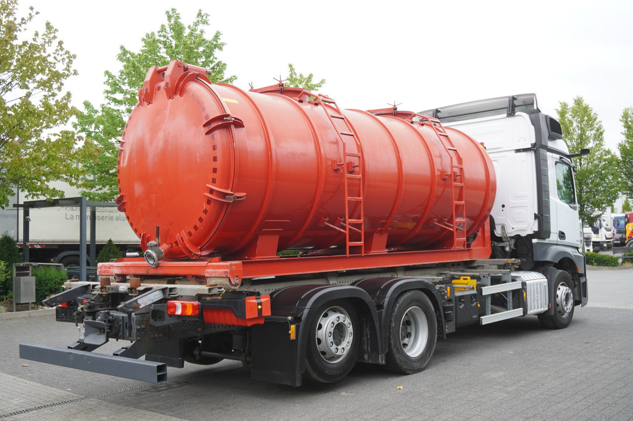 MERCEDES-BENZ Actros 2545 6 × 2 MP5 / NEW septic barrel 13000 L - Kapal tanker bubur: gambar 4 MERCEDES-BENZ Actros 2545 6 × 2 MP5 / NEW septic barrel 13000 L - Kapal tanker bubur: gambar 4