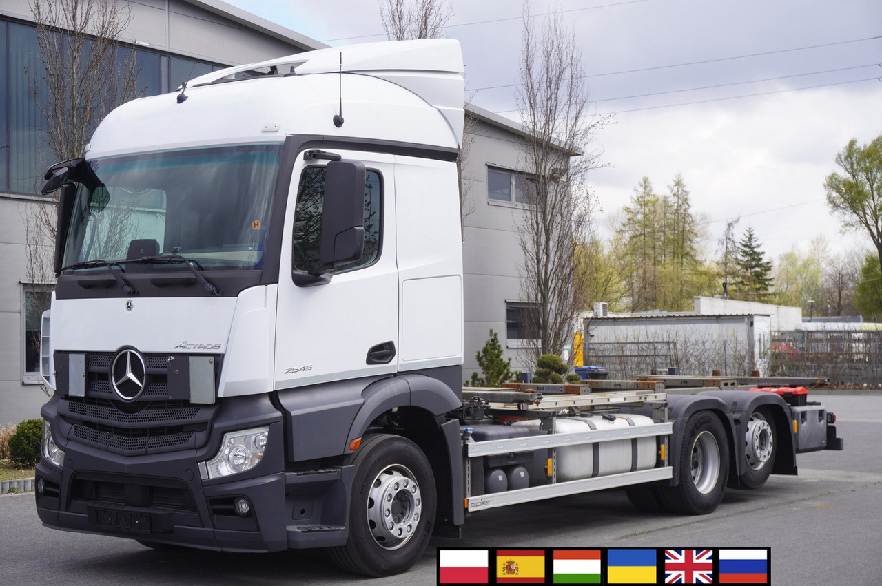 MERCEDES-BENZ Actros 2545 6x2 MP5 / Full ADR / BDF - Pengangkut kontainer/ Container truck: gambar 1 MERCEDES-BENZ Actros 2545 6x2 MP5 / Full ADR / BDF - Pengangkut kontainer/ Container truck: gambar 1