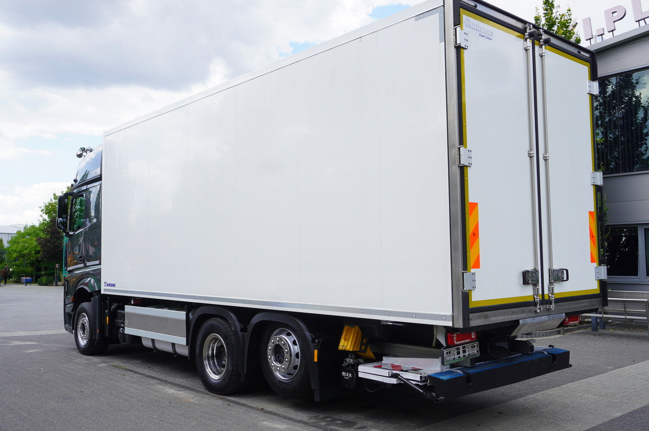 MERCEDES-BENZ Actros 2548 MP5 / Krone Refrigerator Multitemperature / Doppelstock 36 EPAL / GIGA Space cabin - Truk berpendingin: gambar 5 MERCEDES-BENZ Actros 2548 MP5 / Krone Refrigerator Multitemperature / Doppelstock 36 EPAL / GIGA Space cabin - Truk berpendingin: gambar 5