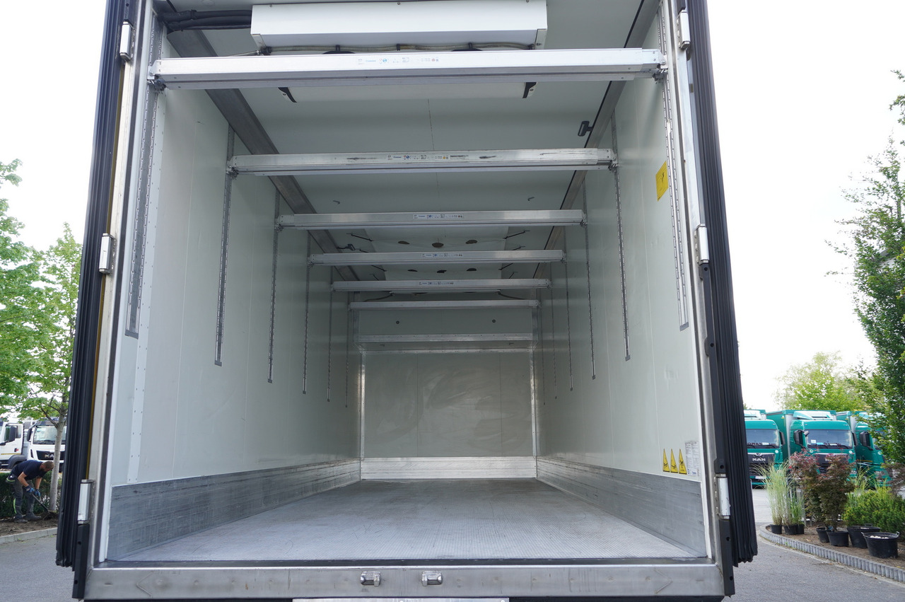 MERCEDES-BENZ Actros 2548 MP5 / Krone Refrigerator Multitemperature / Doppelstock 36 EPAL / GIGA Space cabin - Truk berpendingin: gambar 4 MERCEDES-BENZ Actros 2548 MP5 / Krone Refrigerator Multitemperature / Doppelstock 36 EPAL / GIGA Space cabin - Truk berpendingin: gambar 4