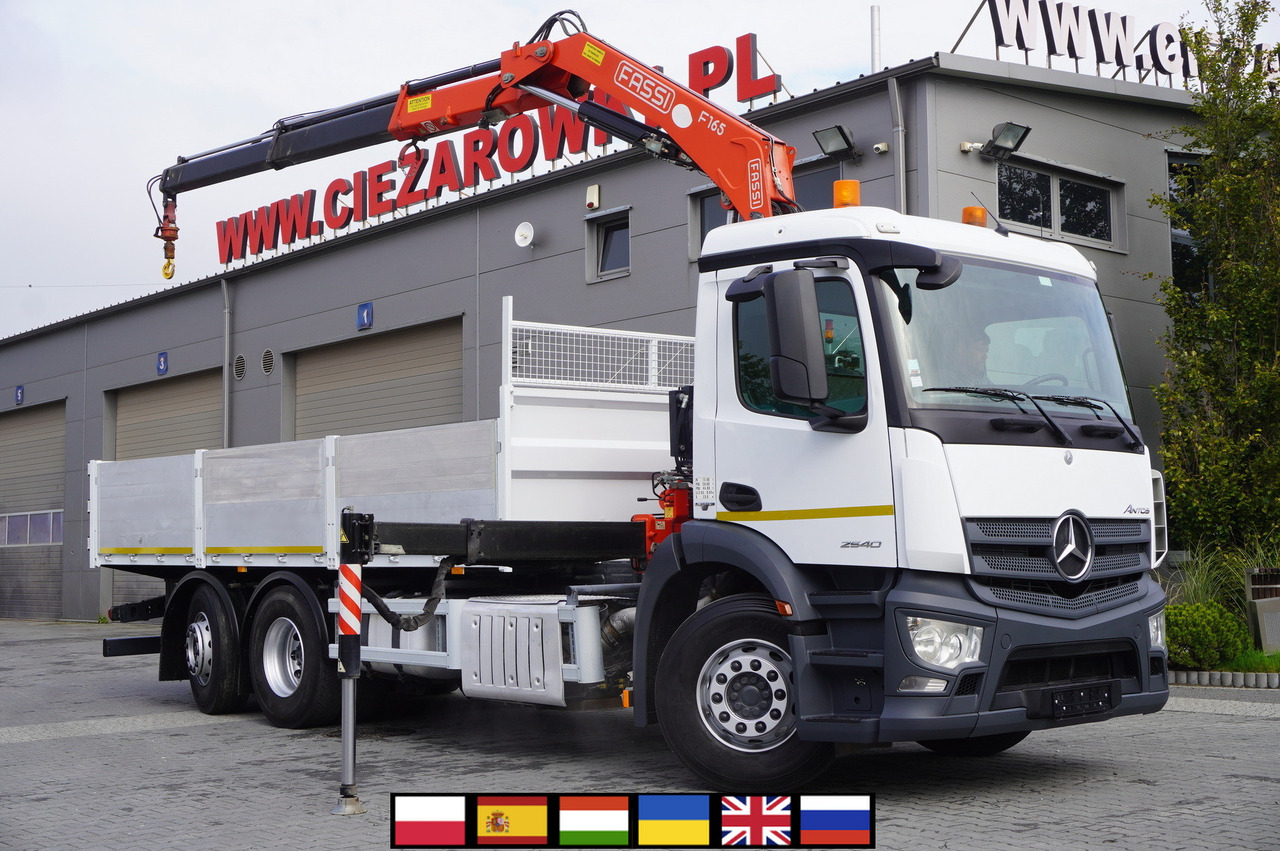 MERCEDES-BENZ Antos 2540 / Flatbed 15 EPAL / Fassi F165 / 6.1 t / 8 m reach / remote control / rotator / 1600 MTH / steered axle - Truk flatbed, Truk derek: gambar 1 MERCEDES-BENZ Antos 2540 / Flatbed 15 EPAL / Fassi F165 / 6.1 t / 8 m reach / remote control / rotator / 1600 MTH / steered axle - Truk flatbed, Truk derek: gambar 1