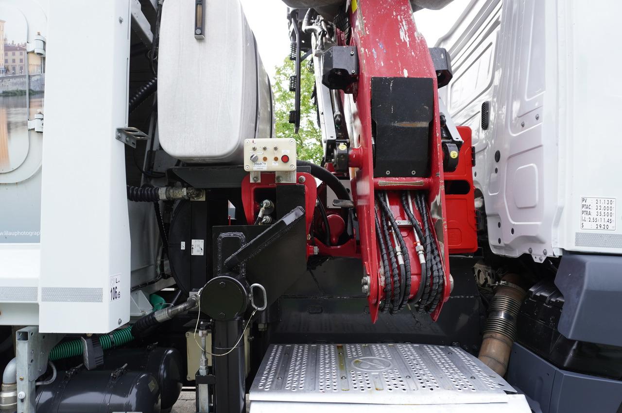 Leasing MERCEDES-BENZ Antos 3240 8x2 / Tajfun 5T crane / Farid Industries garbage truck/ 3 steered axles MERCEDES-BENZ Antos 3240 8x2 / Tajfun 5T crane / Farid Industries garbage truck/ 3 steered axles: gambar 11 Leasing MERCEDES-BENZ Antos 3240 8x2 / Tajfun 5T crane / Farid Industries garbage truck/ 3 steered axles MERCEDES-BENZ Antos 3240 8x2 / Tajfun 5T crane / Farid Industries garbage truck/ 3 steered axles: gambar 11