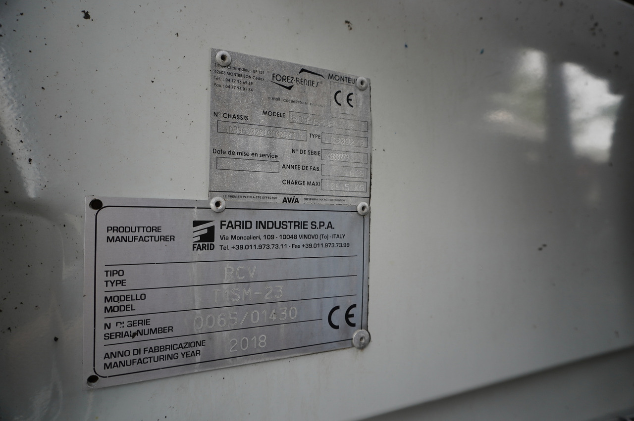 Leasing MERCEDES-BENZ Antos 3240 8x2 / Tajfun 5T crane / Farid Industries garbage truck/ 3 steered axles MERCEDES-BENZ Antos 3240 8x2 / Tajfun 5T crane / Farid Industries garbage truck/ 3 steered axles: gambar 26 Leasing MERCEDES-BENZ Antos 3240 8x2 / Tajfun 5T crane / Farid Industries garbage truck/ 3 steered axles MERCEDES-BENZ Antos 3240 8x2 / Tajfun 5T crane / Farid Industries garbage truck/ 3 steered axles: gambar 26