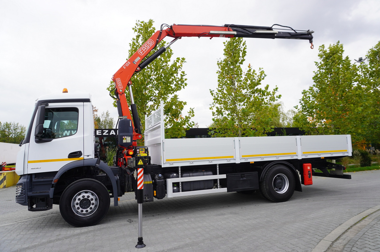 MERCEDES-BENZ Arocs 1830 / Flatbed 16 EPAL / HDS Fassi 155 / Reach 8 m / Load capacity 6160 kg - Truk derek: gambar 5 MERCEDES-BENZ Arocs 1830 / Flatbed 16 EPAL / HDS Fassi 155 / Reach 8 m / Load capacity 6160 kg - Truk derek: gambar 5