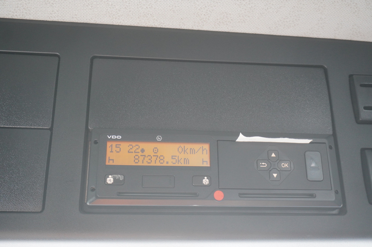 MERCEDES-BENZ Arocs 1833 / 87,000 km!!! / Hds HIAB X-DUO 128 B-2 / three-sided tipper - Truk derek, Truk derek: gambar 2 MERCEDES-BENZ Arocs 1833 / 87,000 km!!! / Hds HIAB X-DUO 128 B-2 / three-sided tipper - Truk derek, Truk derek: gambar 2