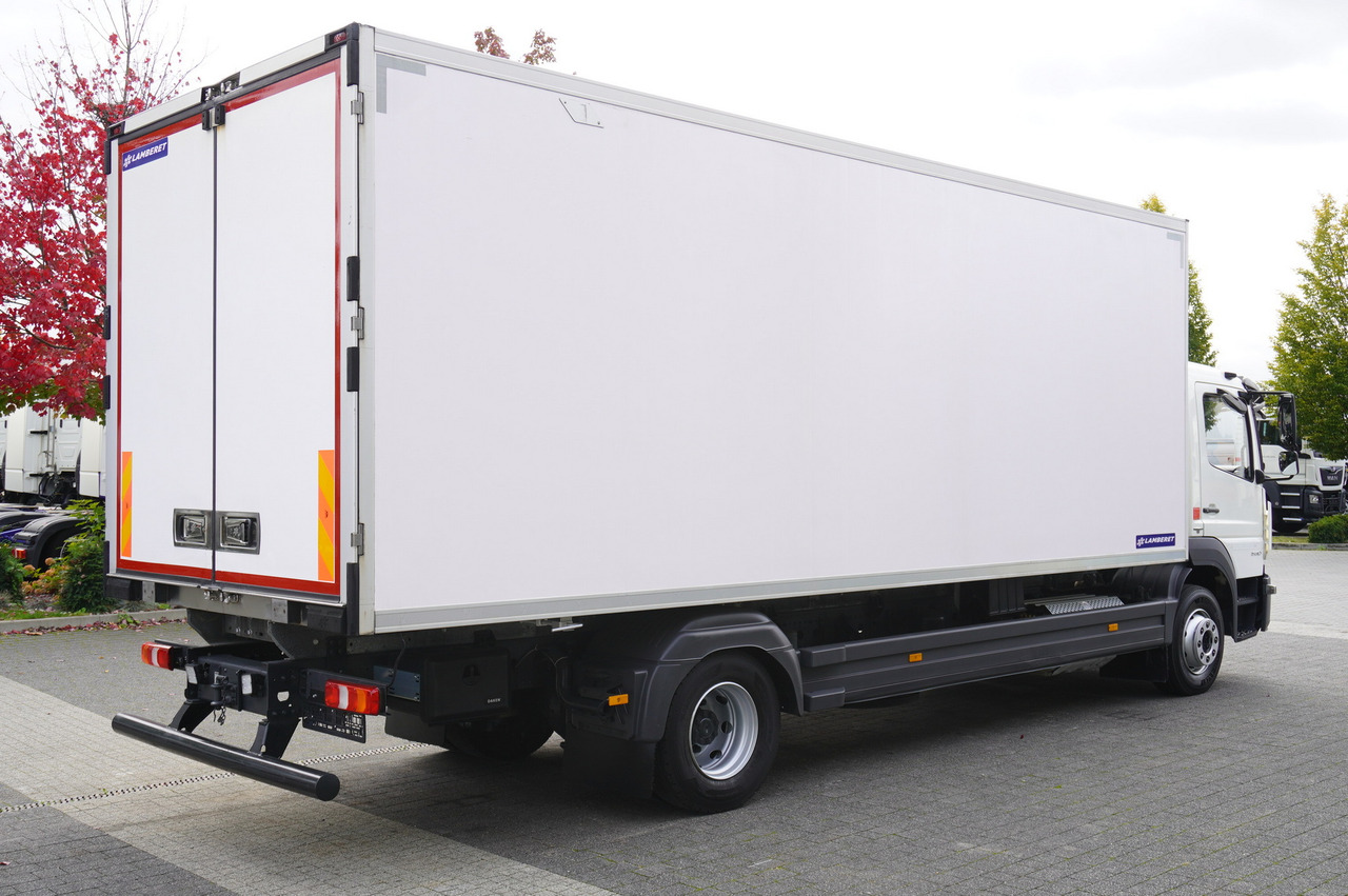 MERCEDES-BENZ Atego 1530 E6 Lamberet refrigerated truck 17 pallets / load capacity 7t - Truk berpendingin: gambar 4 MERCEDES-BENZ Atego 1530 E6 Lamberet refrigerated truck 17 pallets / load capacity 7t - Truk berpendingin: gambar 4