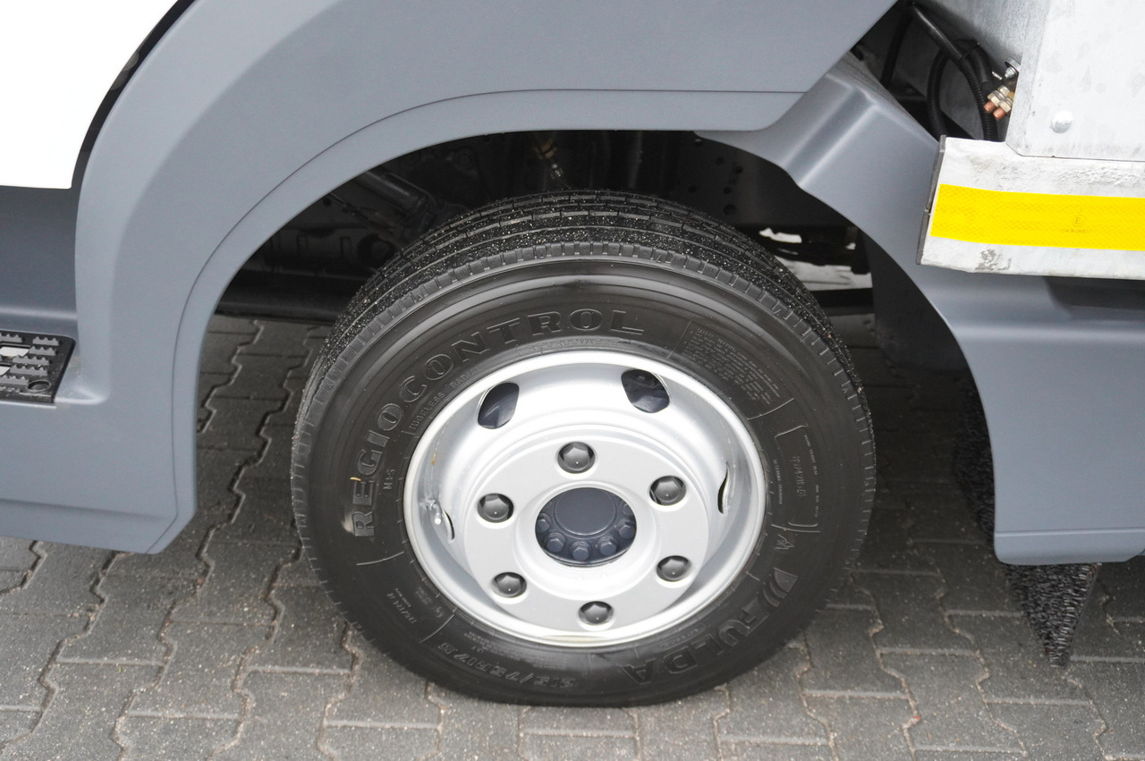 Truk pengangkut mobil MERCEDES-BENZ Atego 818 / New Galvanized Tow Truck: gambar 7