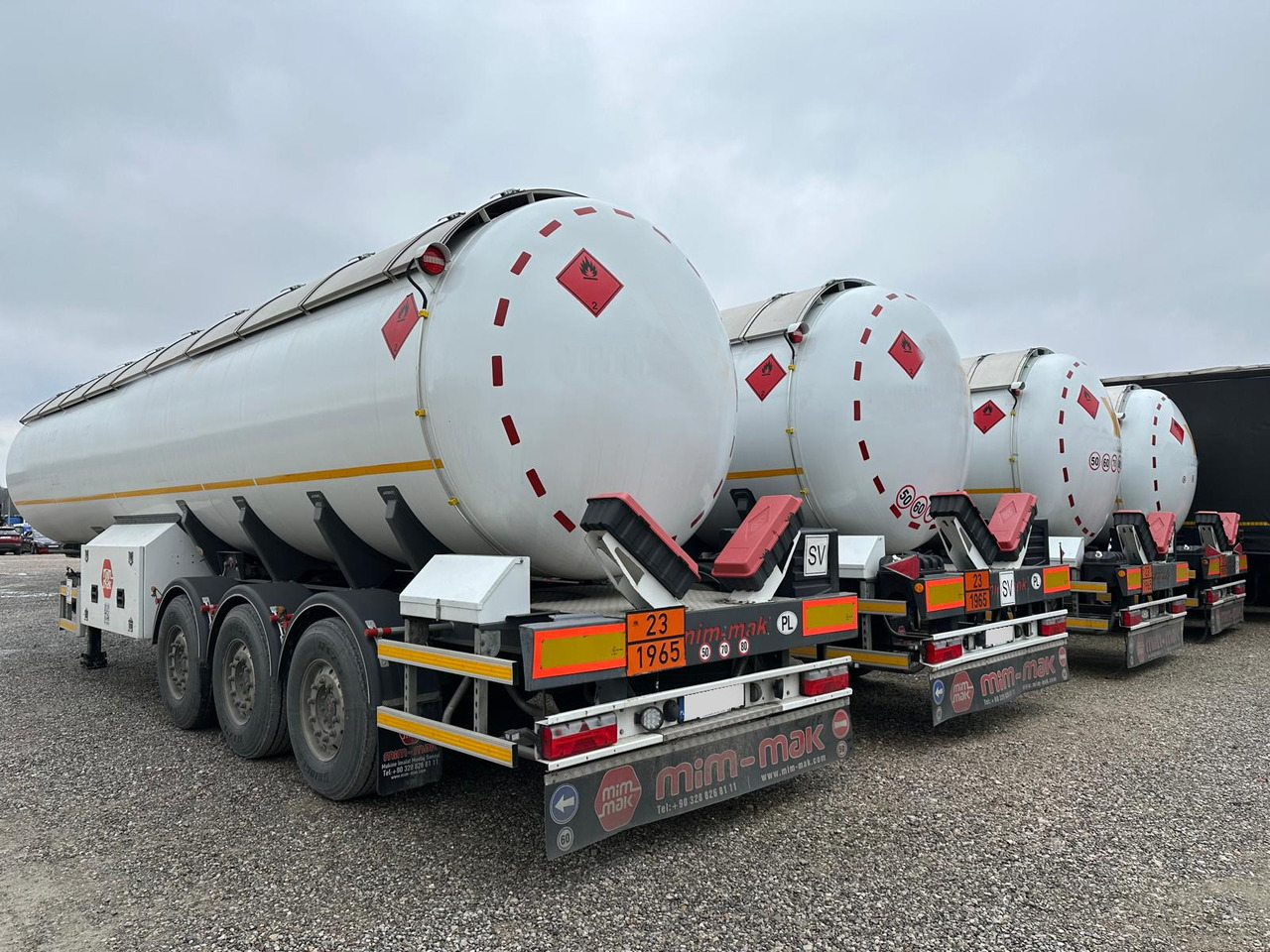 MIMMAK Gas tank semi-trailer MM312 / 2024 / 4 units - Semi-trailer tangki: gambar 1 MIMMAK Gas tank semi-trailer MM312 / 2024 / 4 units - Semi-trailer tangki: gambar 1