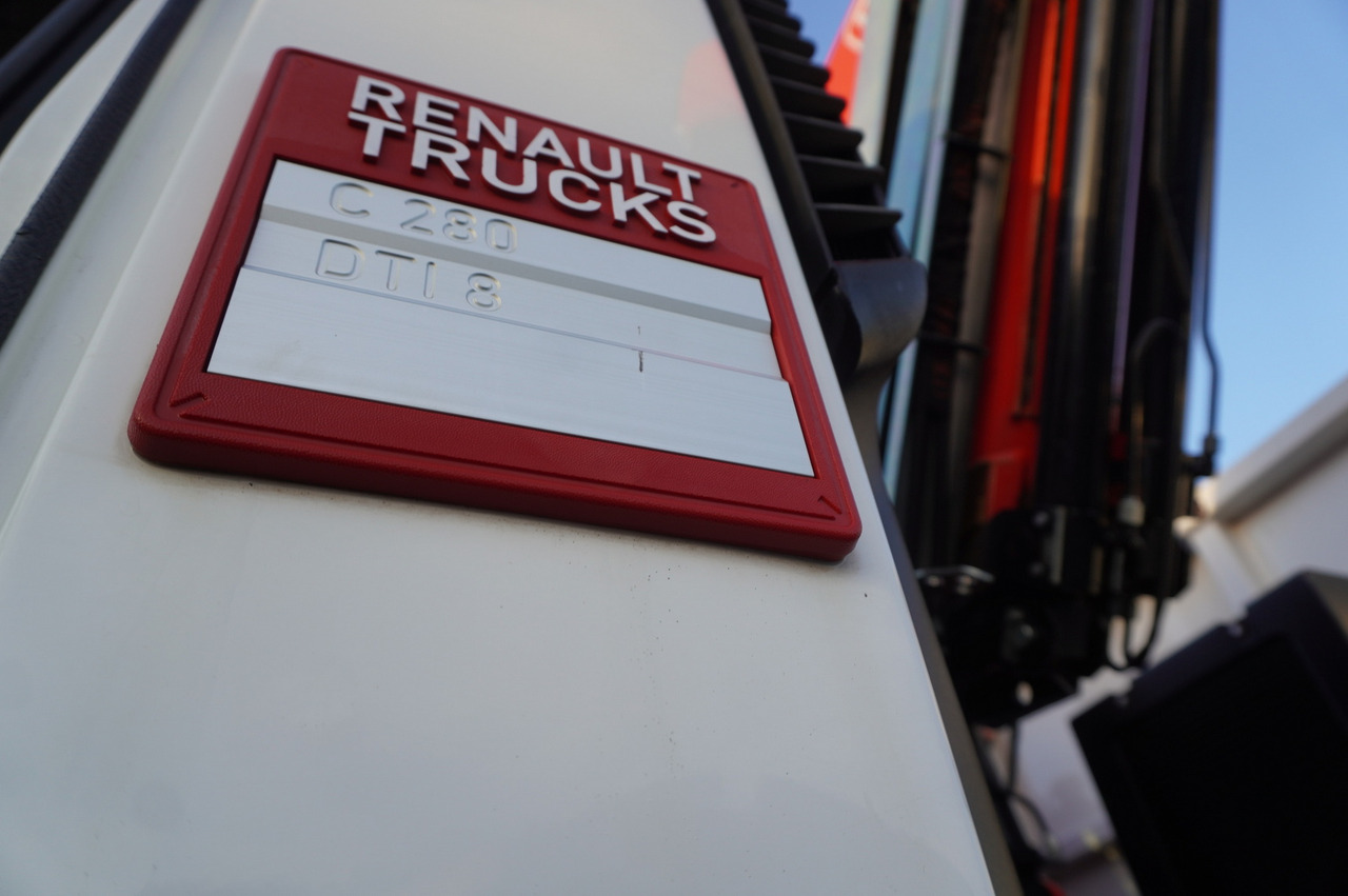 Leasing RENAULT C280 DTI 8 / FASSI crane 5.6 T / range 8 m / Flatbed 15 EPAL RENAULT C280 DTI 8 / FASSI crane 5.6 T / range 8 m / Flatbed 15 EPAL: gambar 15 Leasing RENAULT C280 DTI 8 / FASSI crane 5.6 T / range 8 m / Flatbed 15 EPAL RENAULT C280 DTI 8 / FASSI crane 5.6 T / range 8 m / Flatbed 15 EPAL: gambar 15