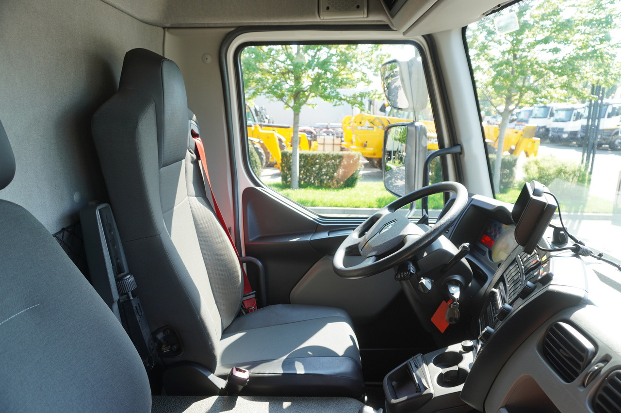 Truk pengangkut mobil RENAULT D12 / New galvanized tow truck superstructure / 2025 / length 840 cm: gambar 28 Truk pengangkut mobil RENAULT D12 / New galvanized tow truck superstructure / 2025 / length 840 cm: gambar 28