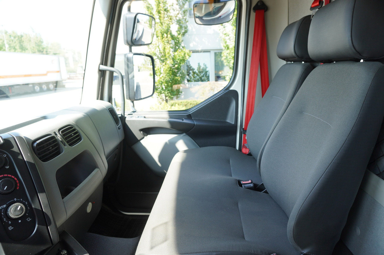 Truk pengangkut mobil RENAULT D12 / New galvanized tow truck superstructure / 2025 / length 840 cm: gambar 24 Truk pengangkut mobil RENAULT D12 / New galvanized tow truck superstructure / 2025 / length 840 cm: gambar 24