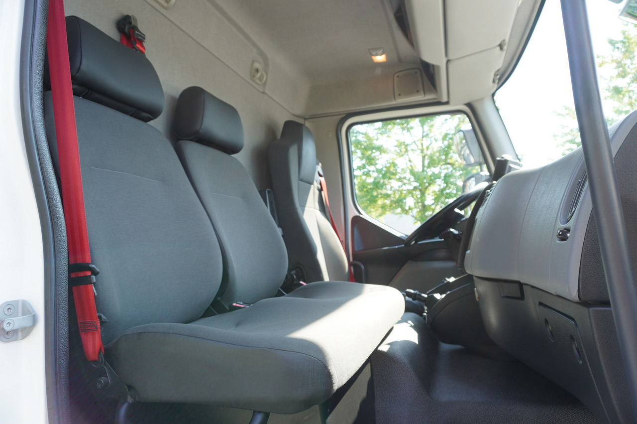 Truk pengangkut mobil RENAULT D12 / New galvanized tow truck superstructure / 2025 / length 840 cm: gambar 29 Truk pengangkut mobil RENAULT D12 / New galvanized tow truck superstructure / 2025 / length 840 cm: gambar 29