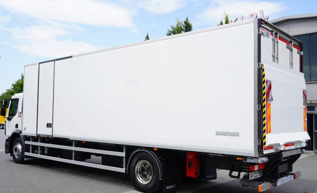 RENAULT D19 285 HP E6 Cold storage/ ATP/FNA / 22 Pallets / BITEMPERATURE - Truk berpendingin: gambar 4 RENAULT D19 285 HP E6 Cold storage/ ATP/FNA / 22 Pallets / BITEMPERATURE - Truk berpendingin: gambar 4