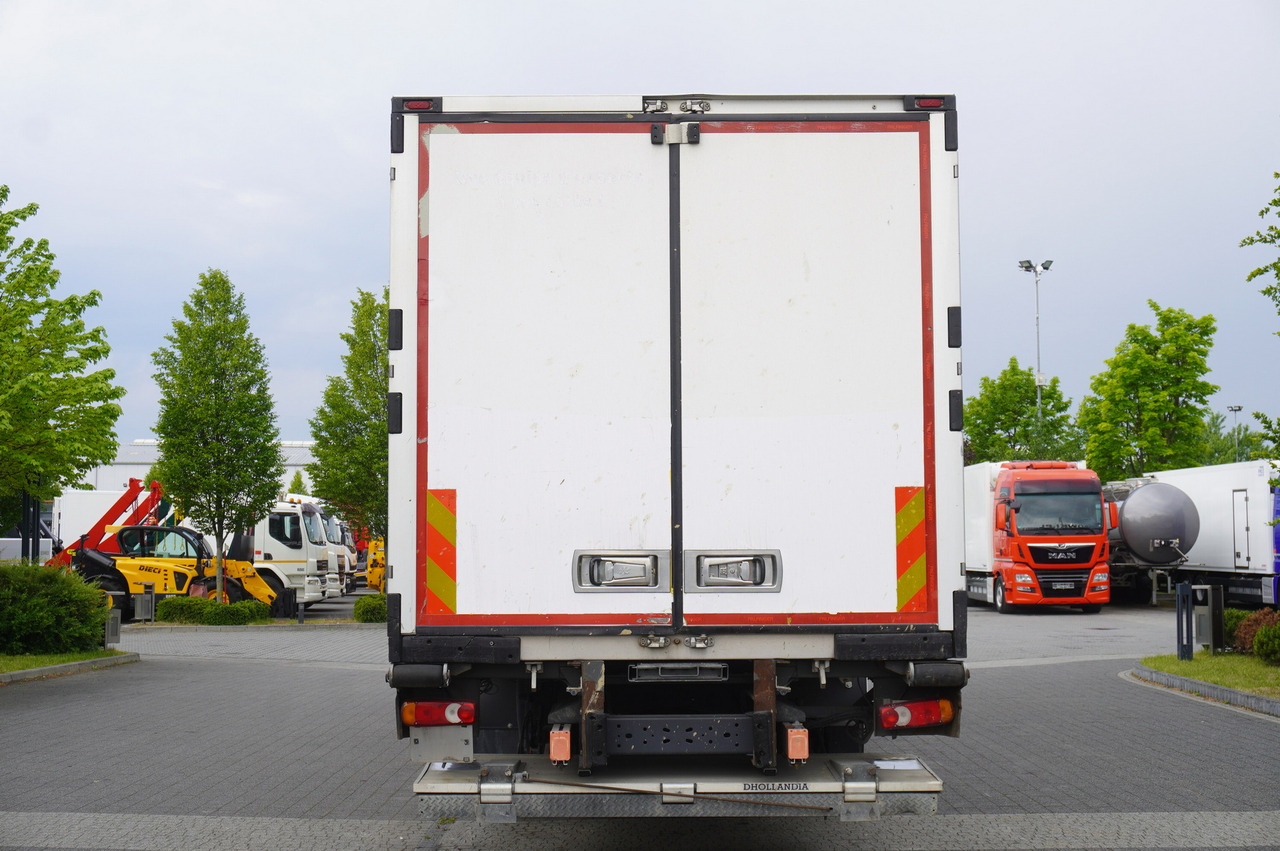 RENAULT D19 WIDE / Lamberet refrigerator Multitemp 22 EPAL / CARRIER SUPRA 1250 MT - Truk berpendingin: gambar 3 RENAULT D19 WIDE / Lamberet refrigerator Multitemp 22 EPAL / CARRIER SUPRA 1250 MT - Truk berpendingin: gambar 3