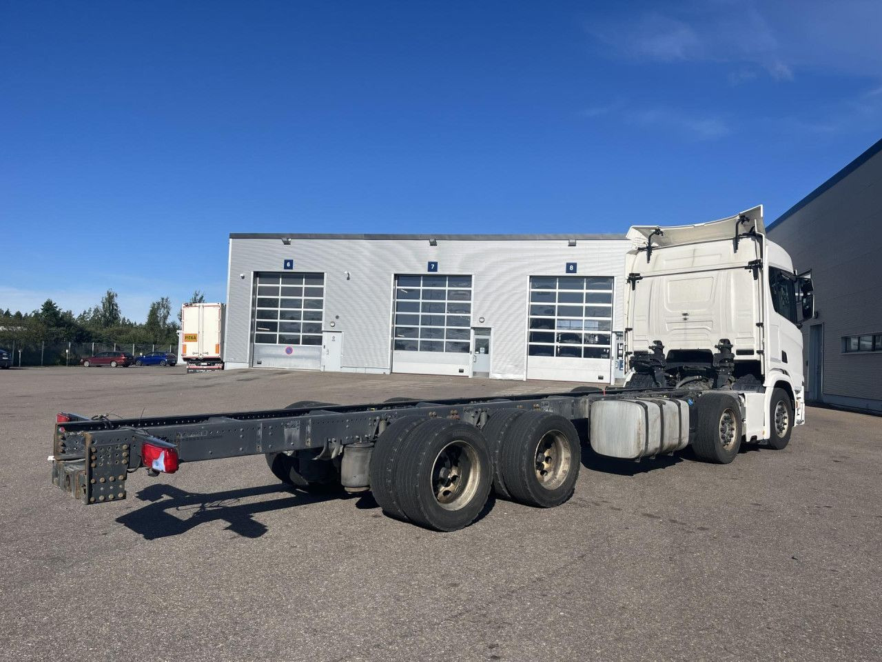 SCANIA R 540 B8x4NB / Truck chassis / Sleeper cab - Truk sasis: gambar 2 SCANIA R 540 B8x4NB / Truck chassis / Sleeper cab - Truk sasis: gambar 2