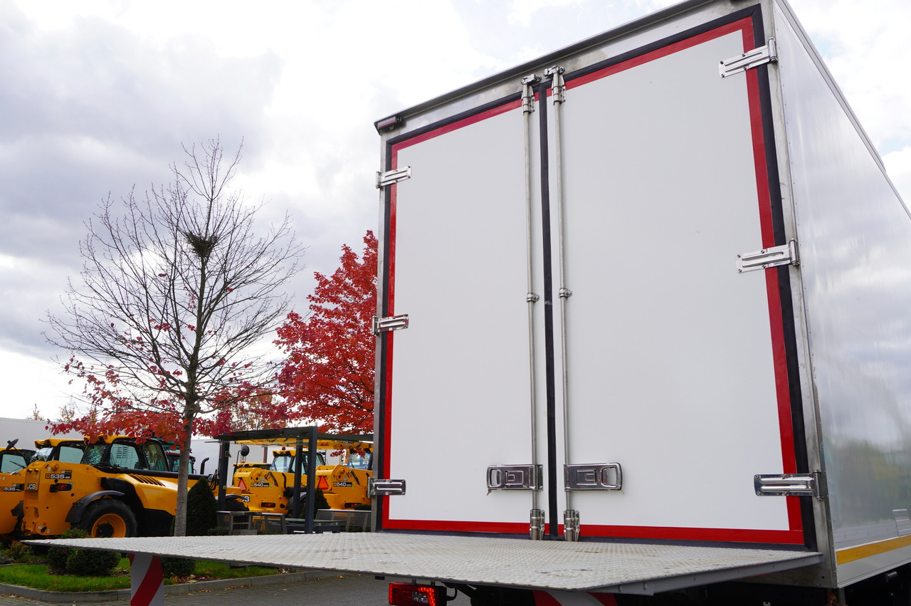 Leasing SCANIA R500 E6 6x2 / Lecapitaine 21 EPAL refrigerator / Carrier Supra 1150 / 2021 / steered axle SCANIA R500 E6 6x2 / Lecapitaine 21 EPAL refrigerator / Carrier Supra 1150 / 2021 / steered axle: gambar 8