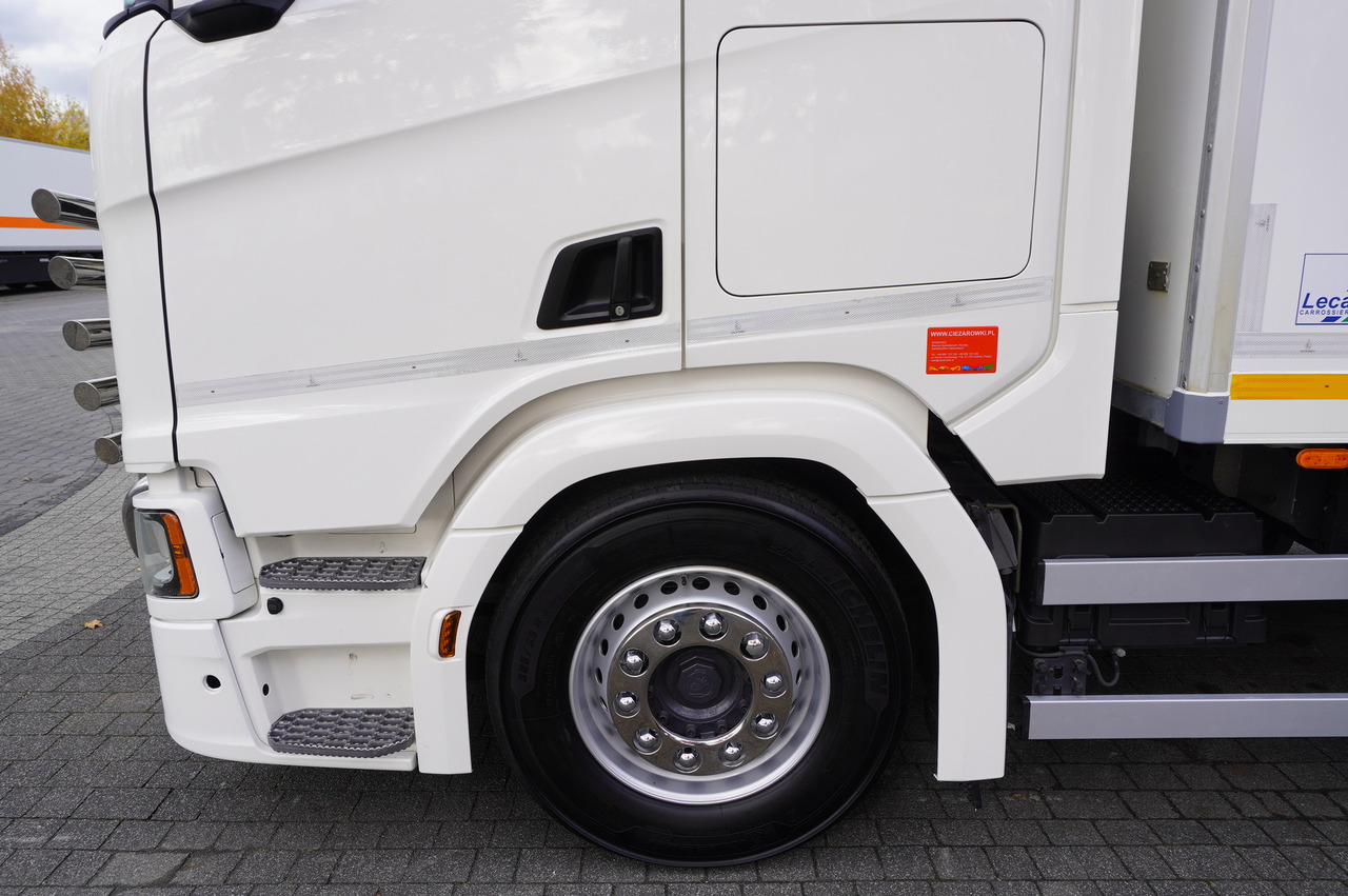 Leasing SCANIA R500 E6 6x2 / Lecapitaine 21 EPAL refrigerator / Carrier Supra 1150 / 2021 / steered axle SCANIA R500 E6 6x2 / Lecapitaine 21 EPAL refrigerator / Carrier Supra 1150 / 2021 / steered axle: gambar 16