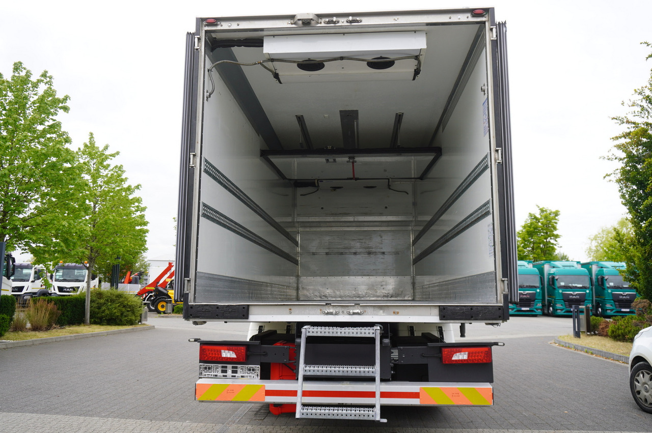 SCANIA R500 / Lecapitaine refrigerator / Carrier Supra 950 / steered 3rd axle - Truk berpendingin: gambar 4 SCANIA R500 / Lecapitaine refrigerator / Carrier Supra 950 / steered 3rd axle - Truk berpendingin: gambar 4