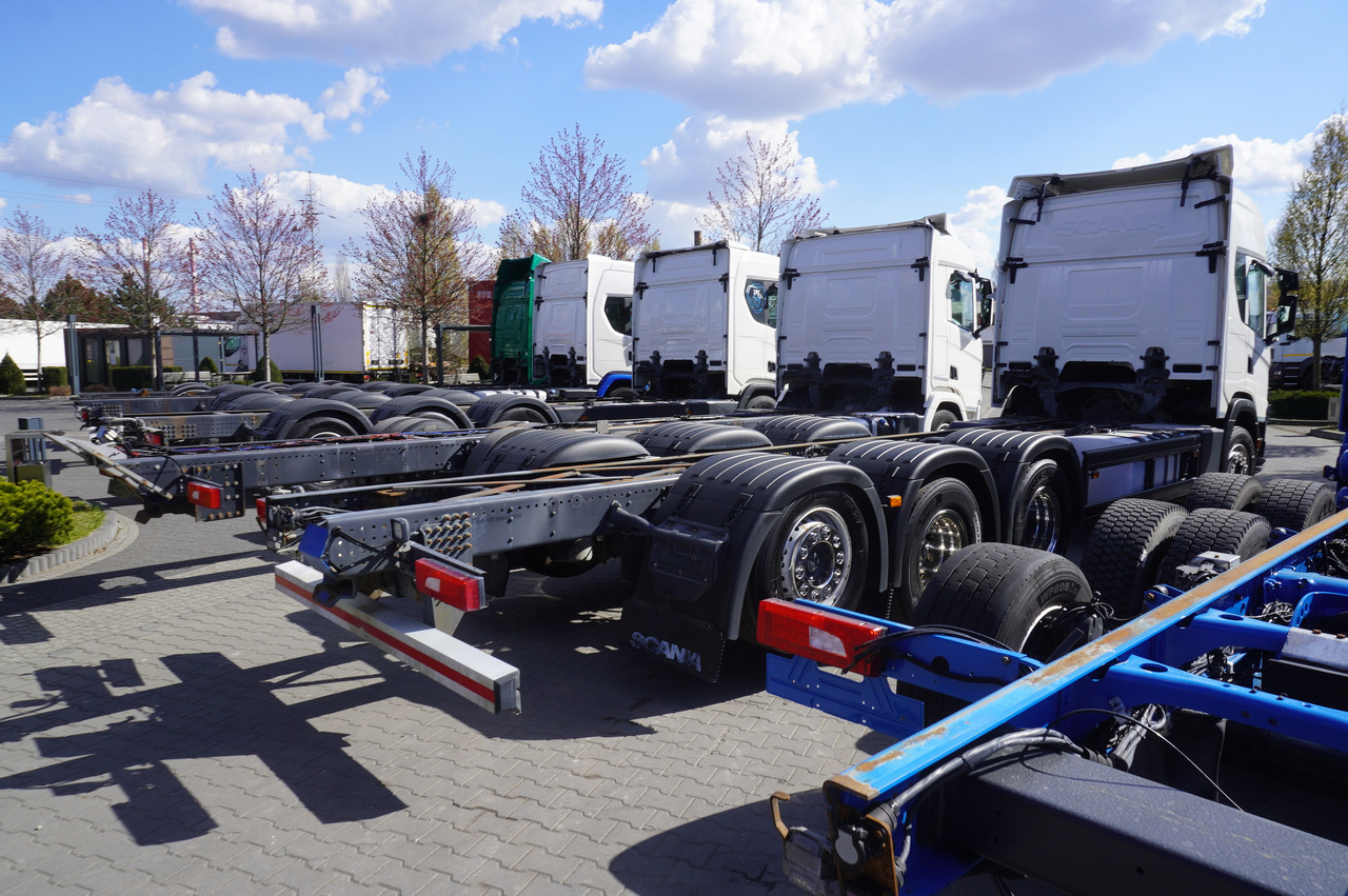 SCANIA R650 V8 / 650 HP/ frame 8.8 m / steered 4th axis / 20 units - Truk derek: gambar 4 SCANIA R650 V8 / 650 HP/ frame 8.8 m / steered 4th axis / 20 units - Truk derek: gambar 4