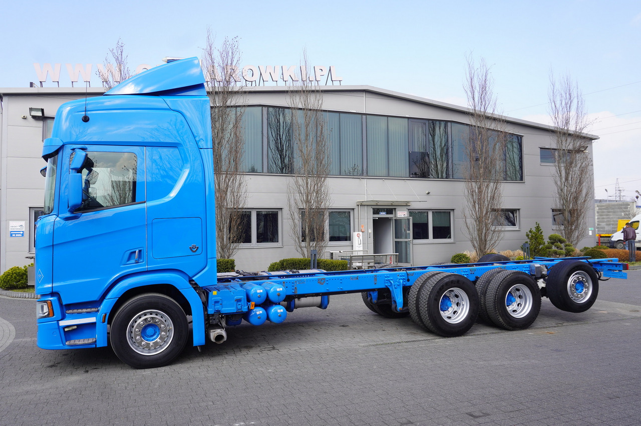 SCANIA R650 V8 / 650 HP/ frame 8.8 m / steered 4th axle - Truk sasis: gambar 2 SCANIA R650 V8 / 650 HP/ frame 8.8 m / steered 4th axle - Truk sasis: gambar 2