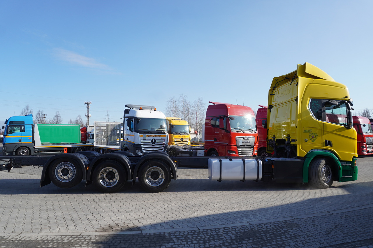 SCANIA R650 V8 8x4/4 E6 / 2020 / Frame 9.7 m - Truk sasis: gambar 4 SCANIA R650 V8 8x4/4 E6 / 2020 / Frame 9.7 m - Truk sasis: gambar 4