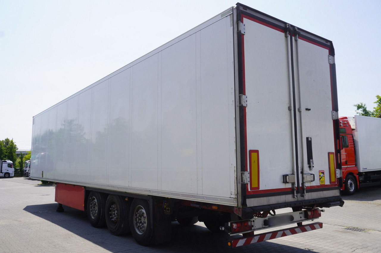 SCHMITZ refrigerated semi-trailer / Thermoking SLX E Spectrum 250 / Multitemperature - Semi-trailer berpendingin: gambar 2 SCHMITZ refrigerated semi-trailer / Thermoking SLX E Spectrum 250 / Multitemperature - Semi-trailer berpendingin: gambar 2