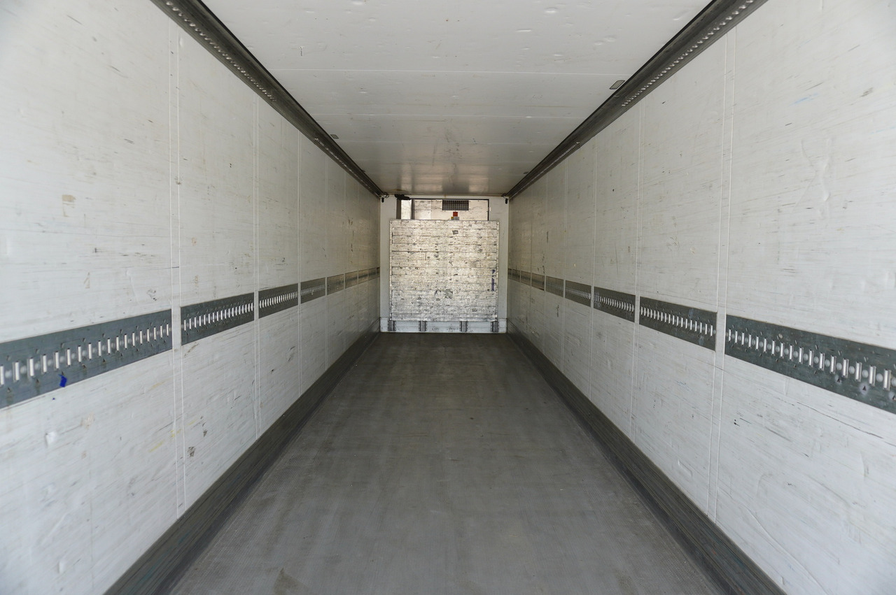 SCHMITZ refrigerated semi-trailer / Thermoking SLX E Spectrum 250 / Multitemperature - Semi-trailer berpendingin: gambar 4 SCHMITZ refrigerated semi-trailer / Thermoking SLX E Spectrum 250 / Multitemperature - Semi-trailer berpendingin: gambar 4