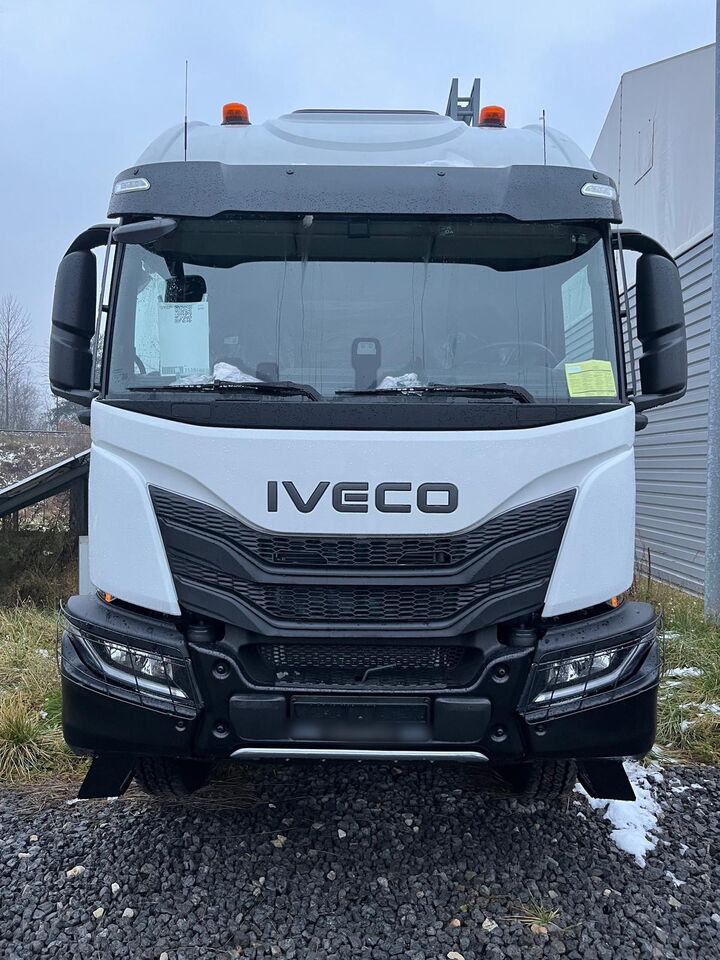 IVECO T-Way AT720T54T/P NEW tractor unit / no mileage!!! / 6x4 / GVM 100 tons - Tractor head: gambar 3 IVECO T-Way AT720T54T/P NEW tractor unit / no mileage!!! / 6x4 / GVM 100 tons - Tractor head: gambar 3