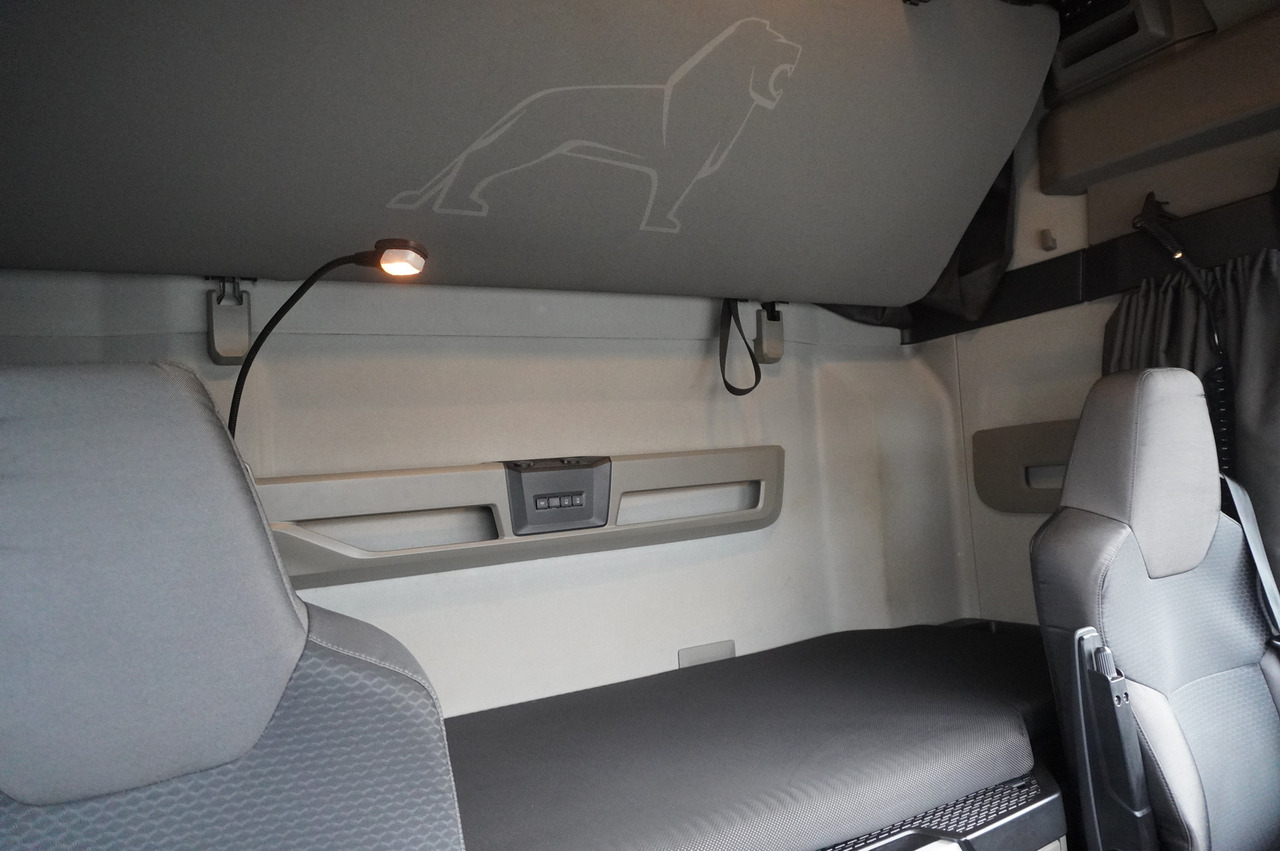 Leasing MAN MAN TGX 18.510 E6 4×2 tractor unit / Retarder / Sleeper cab / 2023 / 4 units MAN MAN TGX 18.510 E6 4×2 tractor unit / Retarder / Sleeper cab / 2023 / 4 units: gambar 23 Leasing MAN MAN TGX 18.510 E6 4×2 tractor unit / Retarder / Sleeper cab / 2023 / 4 units MAN MAN TGX 18.510 E6 4×2 tractor unit / Retarder / Sleeper cab / 2023 / 4 units: gambar 23