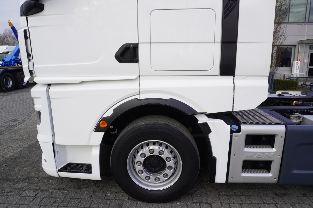 Leasing MAN MAN TGX 18.510 E6 4×2 tractor unit / Retarder / Sleeper cab / 2023 / 4 units MAN MAN TGX 18.510 E6 4×2 tractor unit / Retarder / Sleeper cab / 2023 / 4 units: gambar 13 Leasing MAN MAN TGX 18.510 E6 4×2 tractor unit / Retarder / Sleeper cab / 2023 / 4 units MAN MAN TGX 18.510 E6 4×2 tractor unit / Retarder / Sleeper cab / 2023 / 4 units: gambar 13