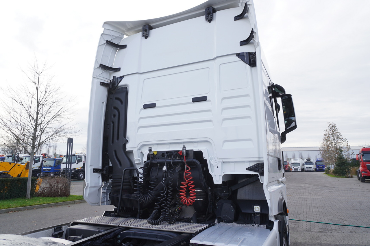 Leasing MAN MAN TGX 18.510 E6 4×2 tractor unit / Retarder / Sleeper cab / 2023 / 4 units MAN MAN TGX 18.510 E6 4×2 tractor unit / Retarder / Sleeper cab / 2023 / 4 units: gambar 8 Leasing MAN MAN TGX 18.510 E6 4×2 tractor unit / Retarder / Sleeper cab / 2023 / 4 units MAN MAN TGX 18.510 E6 4×2 tractor unit / Retarder / Sleeper cab / 2023 / 4 units: gambar 8