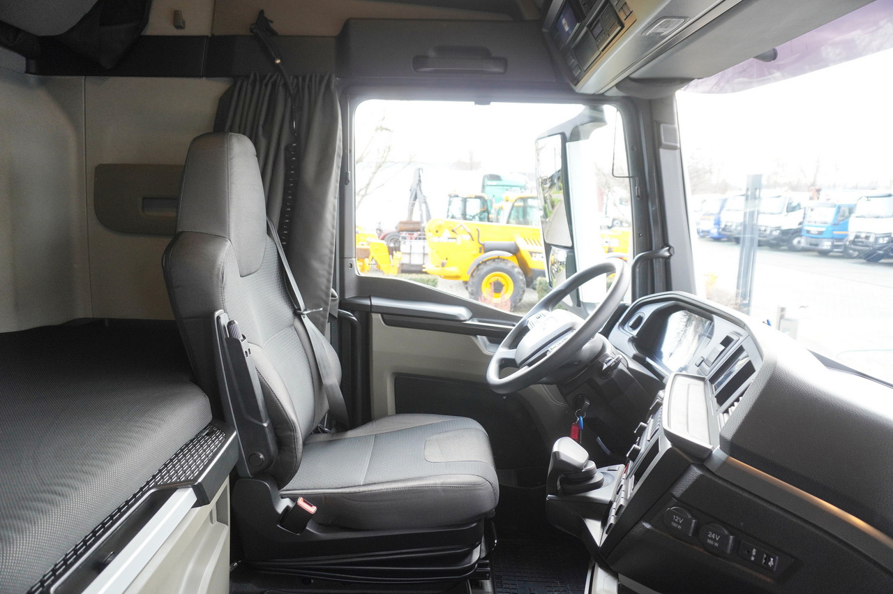 Leasing MAN MAN TGX 18.510 E6 4×2 tractor unit / Retarder / Sleeper cab / 2023 / 4 units MAN MAN TGX 18.510 E6 4×2 tractor unit / Retarder / Sleeper cab / 2023 / 4 units: gambar 26 Leasing MAN MAN TGX 18.510 E6 4×2 tractor unit / Retarder / Sleeper cab / 2023 / 4 units MAN MAN TGX 18.510 E6 4×2 tractor unit / Retarder / Sleeper cab / 2023 / 4 units: gambar 26