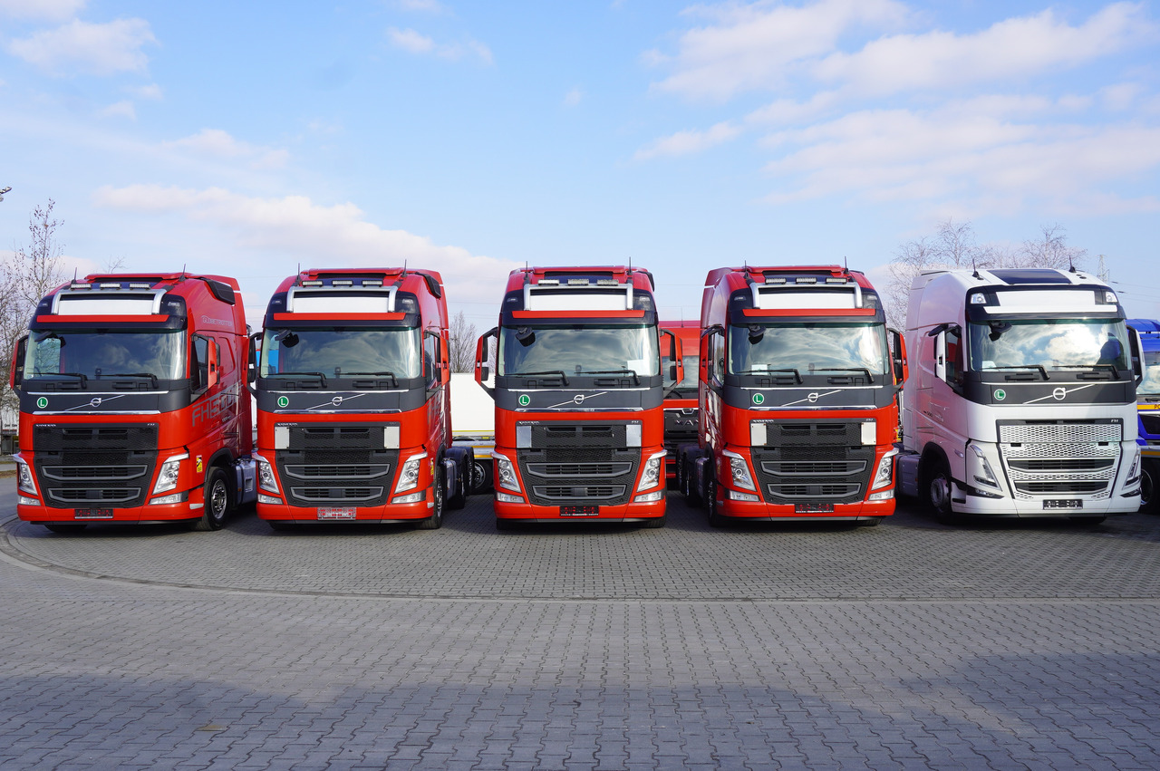 Volvo FH 500 6x2 Globetrotter XL Tractor unit / 2021 / 300 tho. km - Tractor head: gambar 2 Volvo FH 500 6x2 Globetrotter XL Tractor unit / 2021 / 300 tho. km - Tractor head: gambar 2