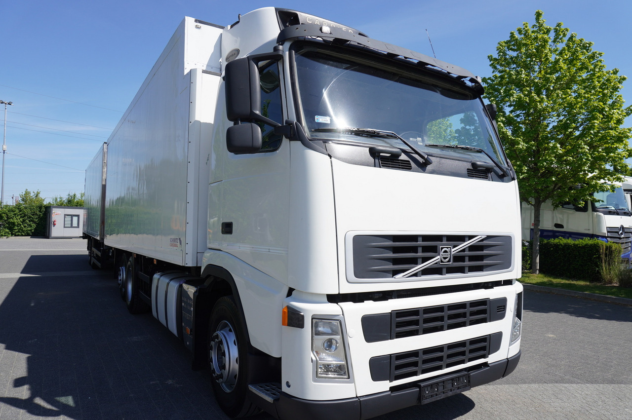 Truk berpendingin VOLVO FH 440 E5 6×2 Schmitz Refrigerator – pass-through Set 38 pallets: gambar 8 Truk berpendingin VOLVO FH 440 E5 6×2 Schmitz Refrigerator – pass-through Set 38 pallets: gambar 8