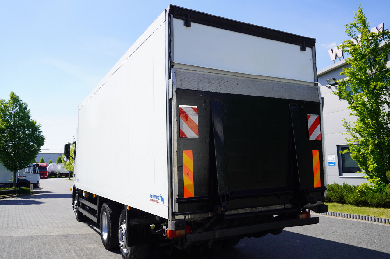 Truk berpendingin VOLVO FH 440 E5 6×2 Schmitz Refrigerator – pass-through Set 38 pallets: gambar 9 Truk berpendingin VOLVO FH 440 E5 6×2 Schmitz Refrigerator – pass-through Set 38 pallets: gambar 9