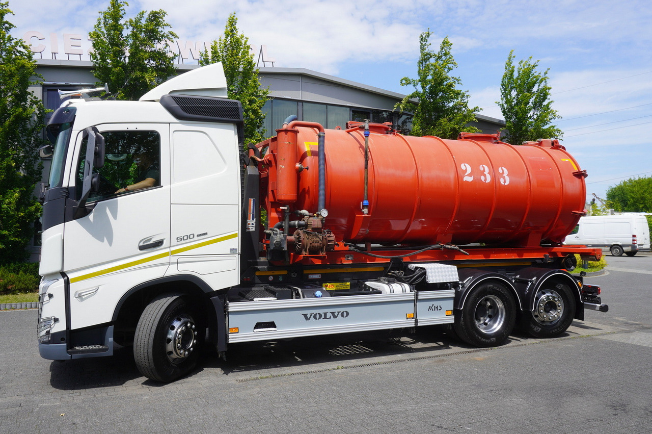 VOLVO Volvo FH 500 / Septic barrel 13000 l / Hook lift 21 t / 2022 / 3rd axle steered / 2 units - Kapal tanker bubur: gambar 4 VOLVO Volvo FH 500 / Septic barrel 13000 l / Hook lift 21 t / 2022 / 3rd axle steered / 2 units - Kapal tanker bubur: gambar 4