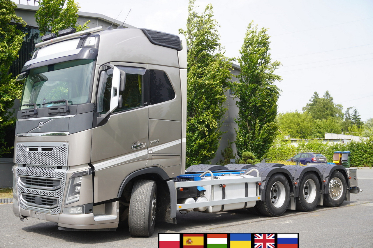 VOLVO Volvo FH16 750 8x4x4 / 750 HP! / Frame 685 cm / Steered 4th axle - Truk derek: gambar 1 VOLVO Volvo FH16 750 8x4x4 / 750 HP! / Frame 685 cm / Steered 4th axle - Truk derek: gambar 1