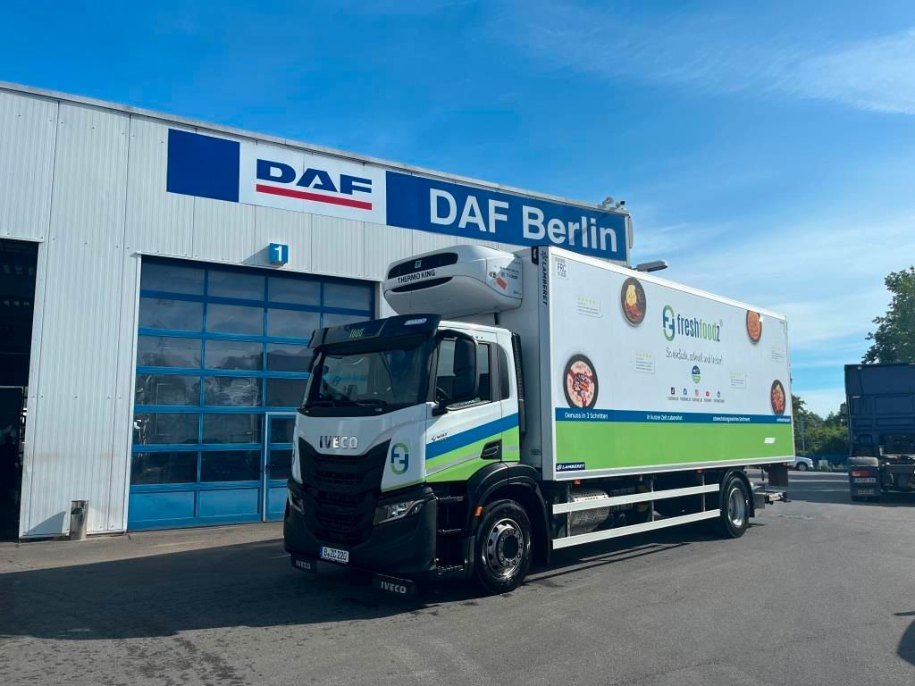 Iveco SWay 400 Lamberet Tiefkühlkoffer Thermo King LBW - Truk berpendingin: gambar 1 Iveco SWay 400 Lamberet Tiefkühlkoffer Thermo King LBW - Truk berpendingin: gambar 1